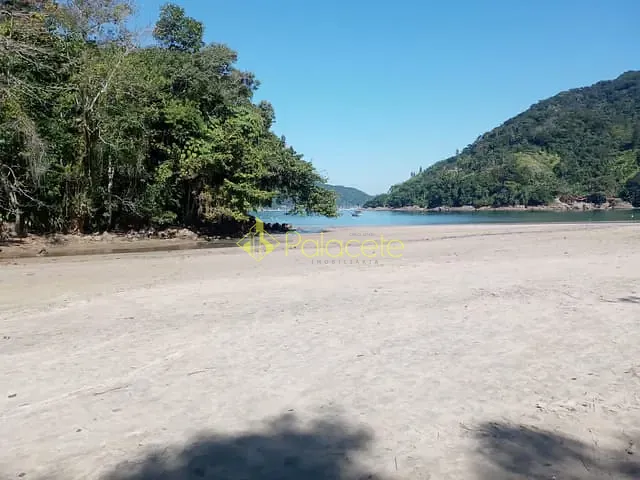 Terreno com 1081m², à venda, no bairro Perequê Mirim em Ubatuba