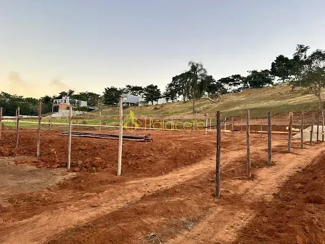 Terreno com 1118m², à venda, no bairro Marlene Miranda em Taubaté