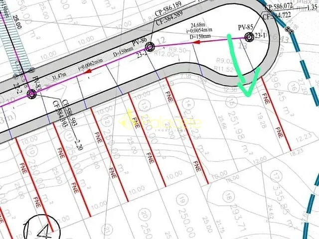 Terreno com 250m², à venda, no bairro Piracangaguá II em Taubaté