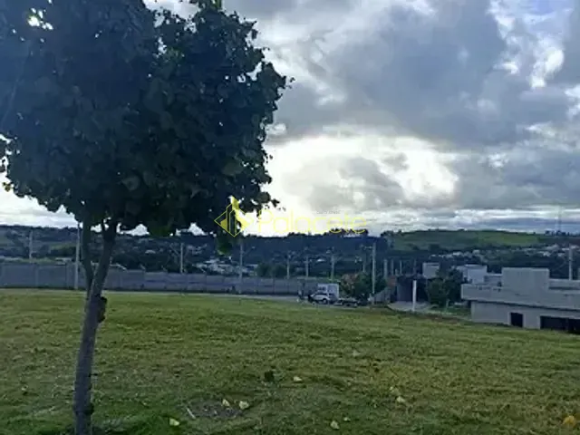 Terreno com 309m², à venda, no bairro Loteamento Residencial Fazenda Casa Grande em Taubaté