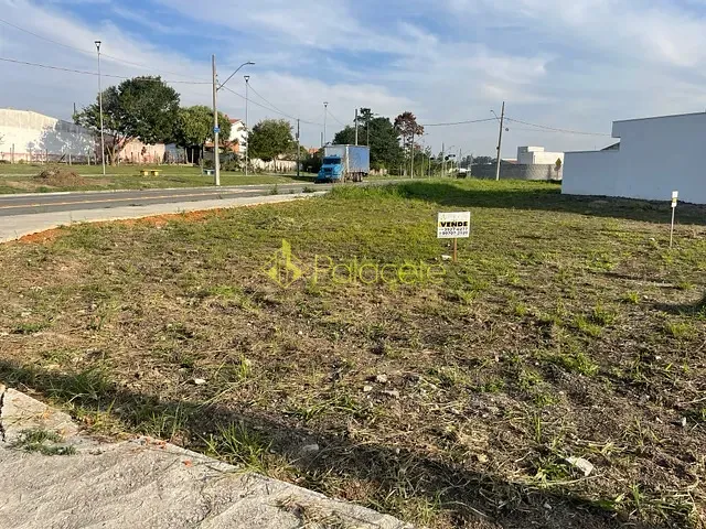 Terreno com 356m², à venda, no bairro Residencial e Comercial Portal dos Eucaliptos em Pindamonhangaba