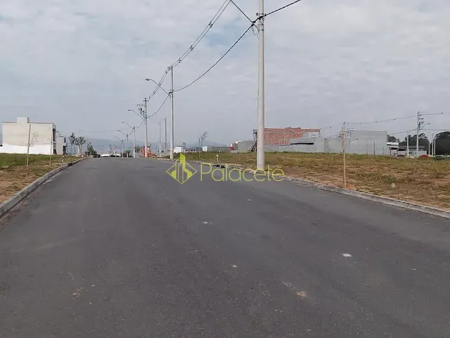 Terreno com 175m², à venda, no bairro Loteamento Industrial Água Preta em Pindamonhangaba