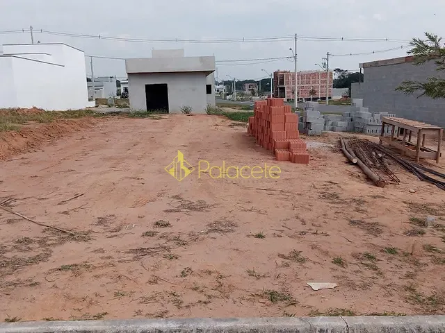 Terreno com 175m², à venda, no bairro Loteamento Industrial Água Preta em Pindamonhangaba