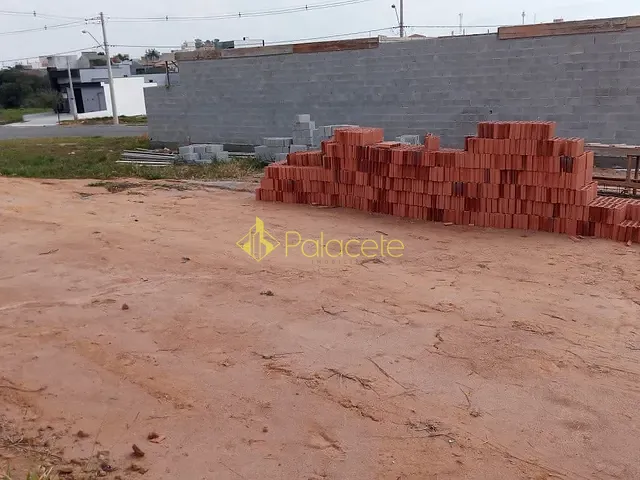 Terreno com 175m², à venda, no bairro Loteamento Industrial Água Preta em Pindamonhangaba