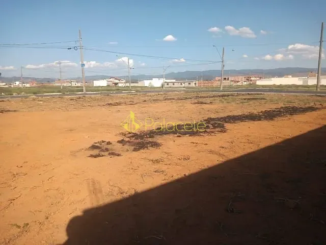 Terreno com 507m², à venda, no bairro Residencial e Comercial Portal dos Eucaliptos em Pindamonhangaba