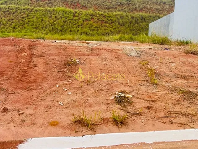 Terreno com 249m², à venda, no bairro Village São Pedro em Roseira