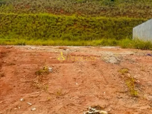 Terreno com 249m², à venda, no bairro Village São Pedro em Roseira