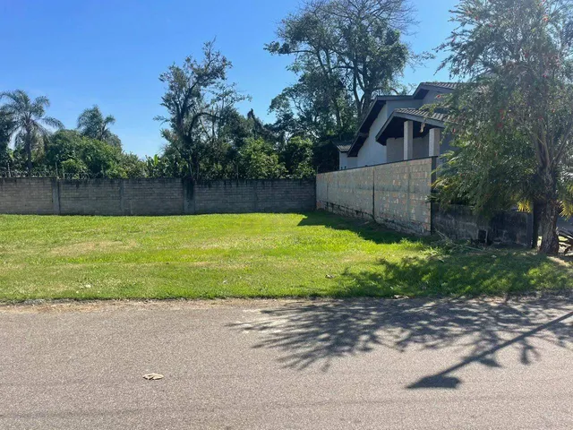 Terreno com 420m², à venda, no bairro Loteamento Residencial Reserva dos Lagos em Pindamonhangaba