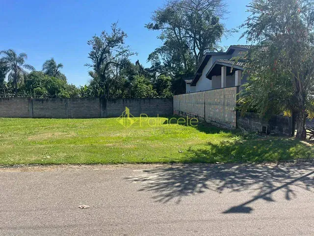 Terreno com 420m², à venda, no bairro Loteamento Residencial Reserva dos Lagos em Pindamonhangaba