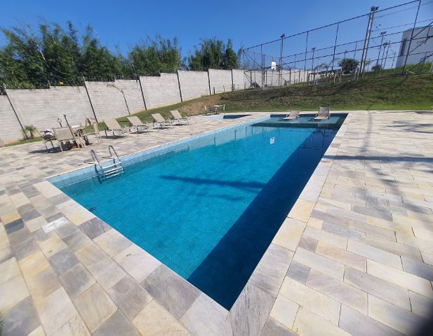 Terreno com 175m², à venda, no bairro Loteamento Industrial Água Preta em Pindamonhangaba