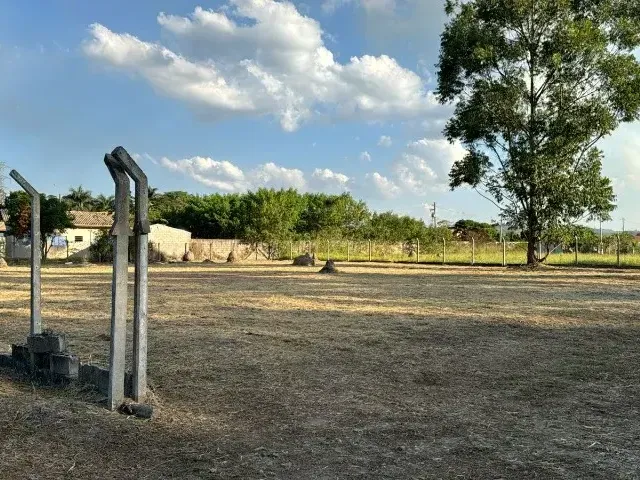 Terreno com 2000m², à venda, no bairro Granjas Rurais Reunidas São Judas Tadeu em Taubaté