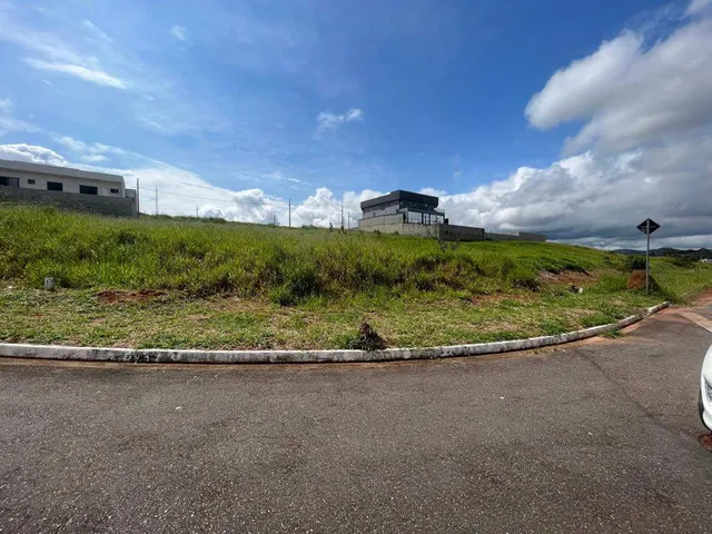 Terreno com 587m², à venda, no bairro Centro em Taubaté