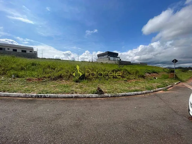 Terreno com 587m², à venda, no bairro Centro em Taubaté