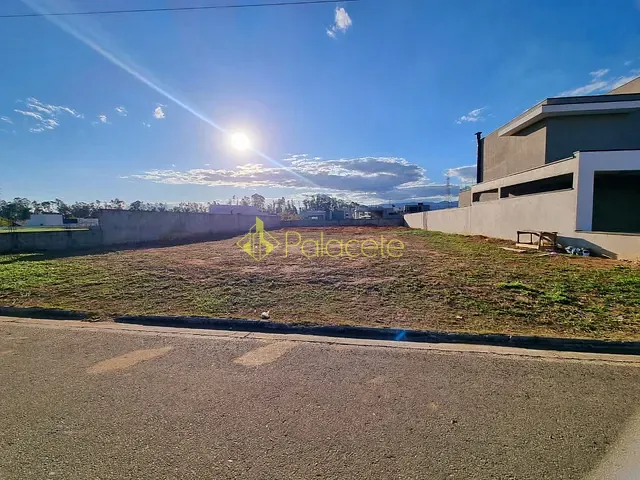 Terreno com 777m², à venda, no bairro Alto do Cardoso em Pindamonhangaba