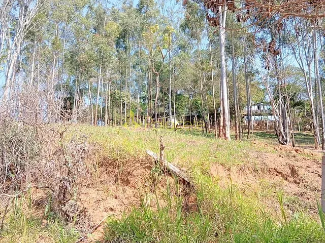 Terreno com 1632m², à venda, no bairro Pedreira em Guaratinguetá