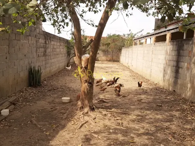 Terreno com 180m², à venda, no bairro Residencial e Comercial Laerte Asumpção em Pindamonhangaba