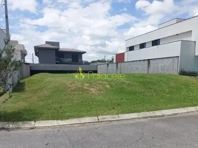 Terreno com 465m², à venda, no bairro Quiririm em Taubaté