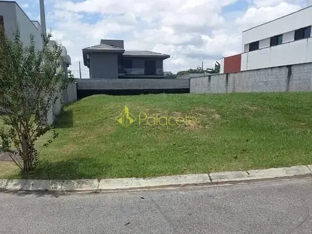 Terreno com 465m², à venda, no bairro Quiririm em Taubaté
