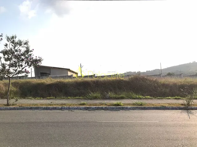 Terreno com 266m², à venda, no bairro Vale dos Cristais em Taubaté