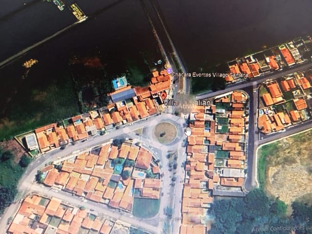 Terreno com 250m², à venda, no bairro Loteamento Villagio Itálian em Guaratinguetá