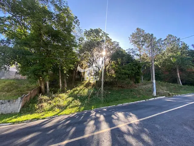 Terreno com 350m², à venda, no bairro Ariribá em Balneário Camboriú