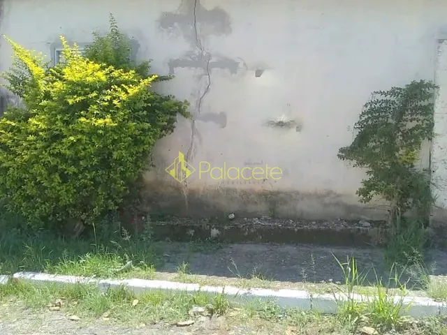 Terreno com 300m², à venda, no bairro centro em Cachoeira Paulista