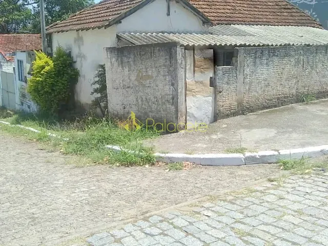 Terreno com 300m², à venda, no bairro centro em Cachoeira Paulista
