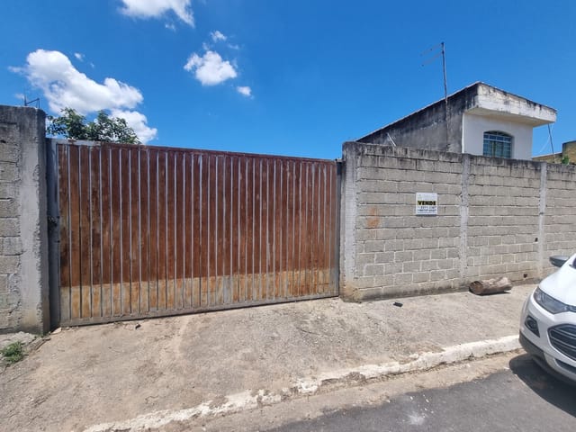 Terreno com 309m², à venda, no bairro Villa Velha em Roseira