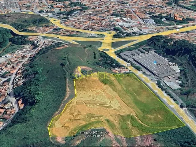 Terreno com 35711m², à venda, no bairro Tamandaré em Guaratinguetá