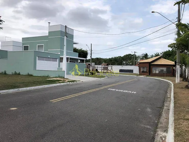 Terreno com 275m², à venda, no bairro Parque Santo Antônio em Taubaté