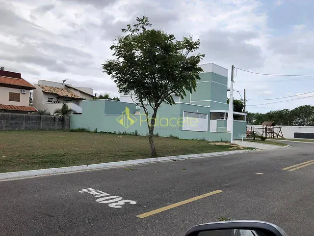 Terreno com 275m², à venda, no bairro Parque Santo Antônio em Taubaté