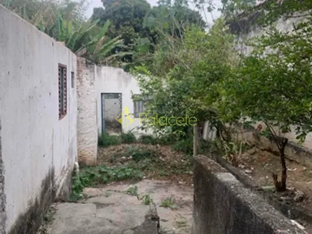 Casa com 350m², à venda, no bairro VILA SÃO JOSE em Pindamonhangaba