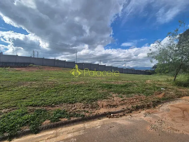 Terreno com 1220m², à venda, no bairro Alto do Cardoso em Pindamonhangaba