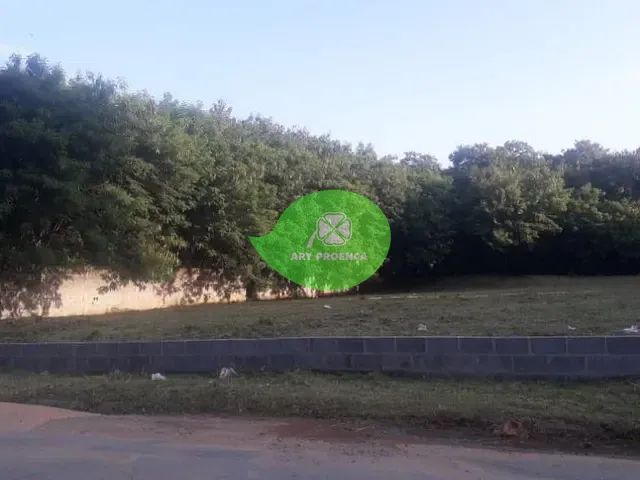 Terreno com 1900m², à venda, no bairro Jardim São Carlos em Sorocaba