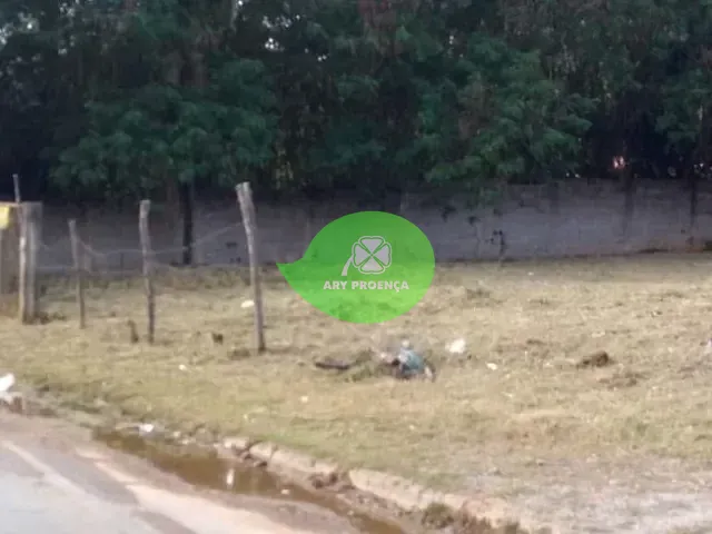 Terreno com 1900m², à venda, no bairro Jardim São Carlos em Sorocaba