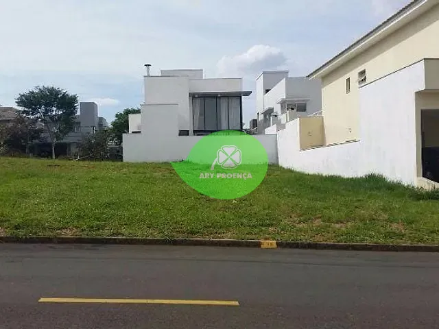 Terreno com 300m², à venda, no bairro Condomínio Mont Blanc em Sorocaba