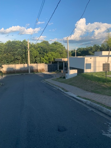 Terreno com 175m², à venda, no bairro Residencial e Comercial Bosque da Imperatriz em Pindamonhangaba