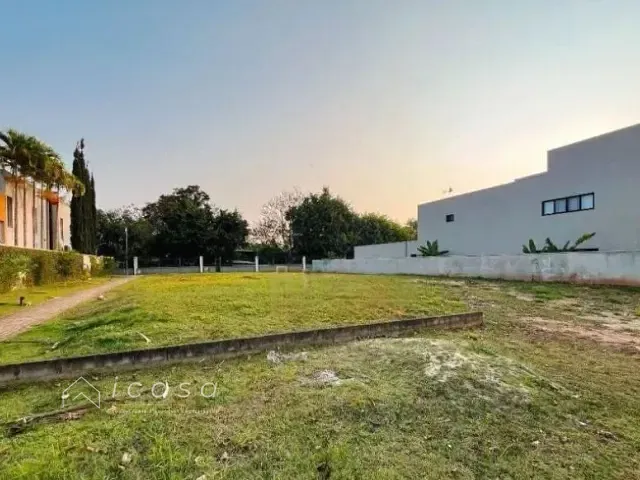 Terreno com 1200m², à venda, no bairro Condomínio Chácara Serimbura em São José dos Campos