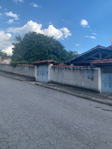 Terreno com 1056m², à venda, no bairro Chácara da Galega em Pindamonhangaba