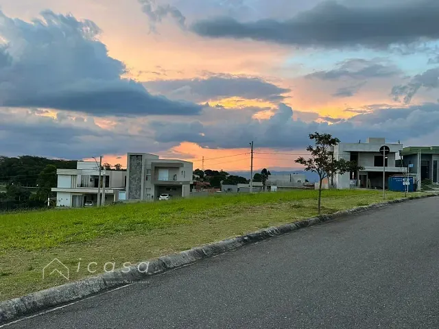 Terreno com 250m², à venda, no bairro Piedade em Caçapava