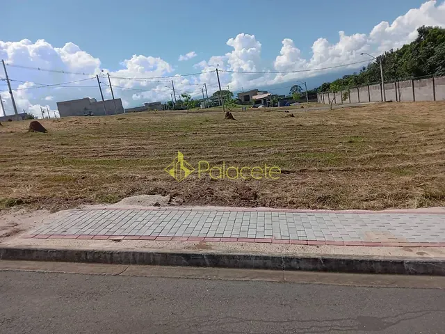 Terreno com 180m², à venda, no bairro Loteamento Industrial Água Preta em Pindamonhangaba