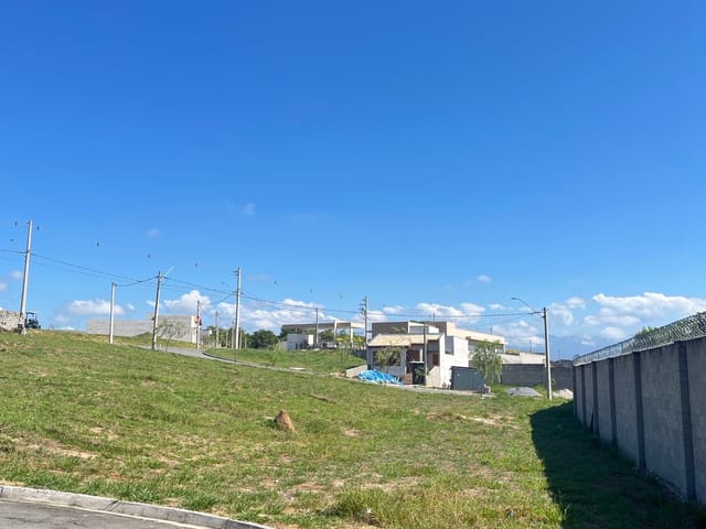 Terreno com 188m², à venda, no bairro Loteamento Industrial Água Preta em Pindamonhangaba