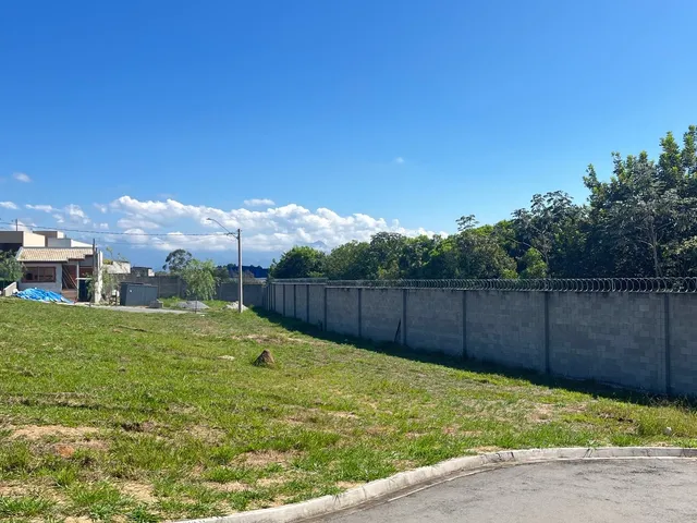 Terreno com 188m², à venda, no bairro Loteamento Industrial Água Preta em Pindamonhangaba