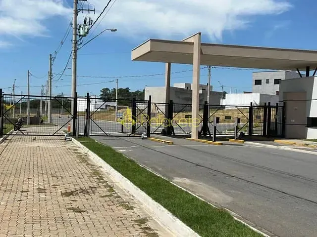 Terreno com 188m², à venda, no bairro Loteamento Industrial Água Preta em Pindamonhangaba