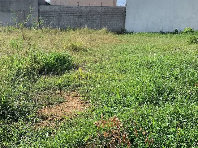 Terreno com 200m², à venda, no bairro Loteamento Residencial e Comercial Araguaia em Pindamonhangaba