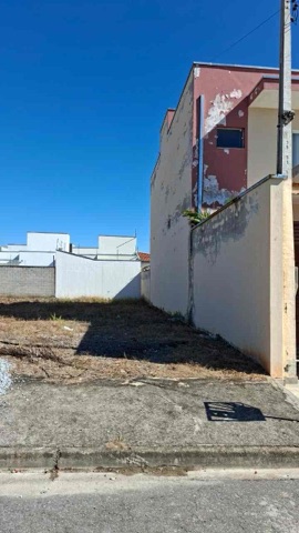 Terreno com 176m², à venda, no bairro Loteamento Residencial e Comercial Flamboyant em Pindamonhangaba