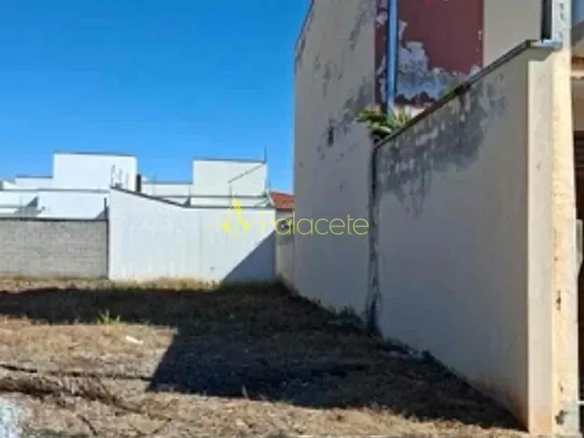 Terreno com 176m², à venda, no bairro Loteamento Residencial e Comercial Flamboyant em Pindamonhangaba