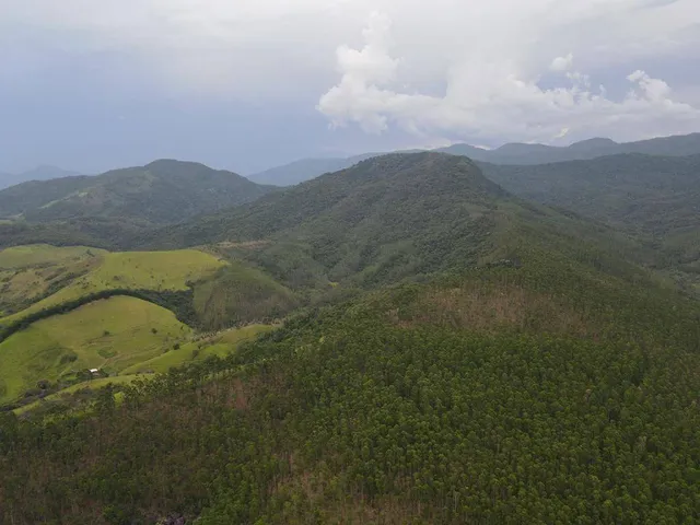 Terreno com 77806m², à venda, no bairro Rôla em Pindamonhangaba