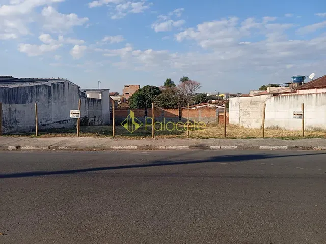 Terreno com 600m², à venda, no bairro Frei Galvão em Potim