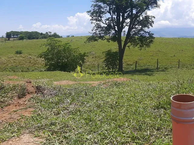 Terreno com 176m², à venda, no bairro Pedregulho em Guaratinguetá